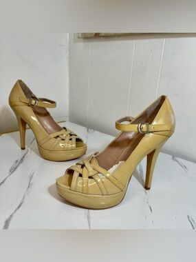Vince Camuto Yellow Patent Leather Mary Jane Platform Heels